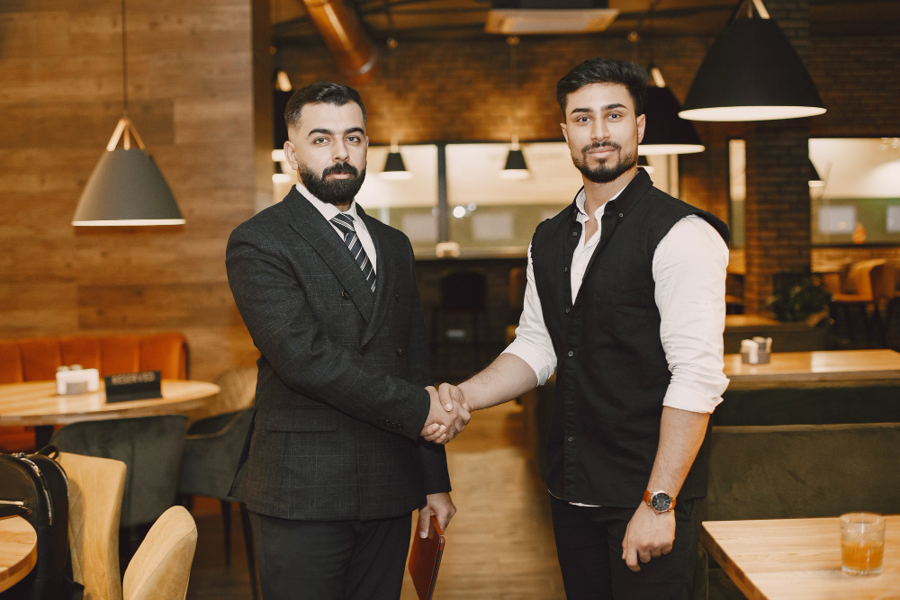 Should You Partner Up to Start a Franchise?